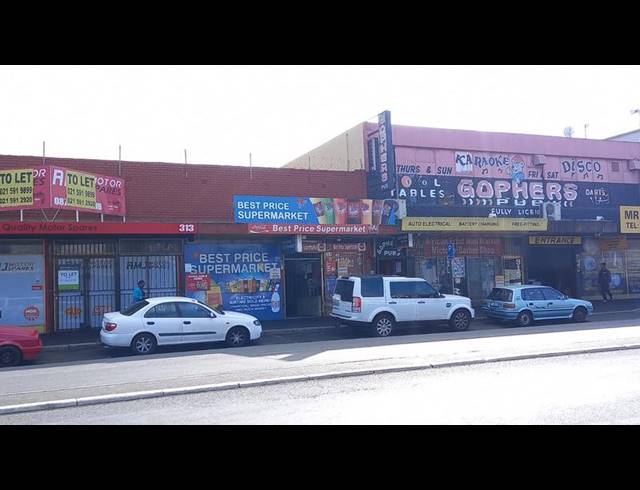 BUSINESS FOR SALE IN GOODWOOD CENTRAL